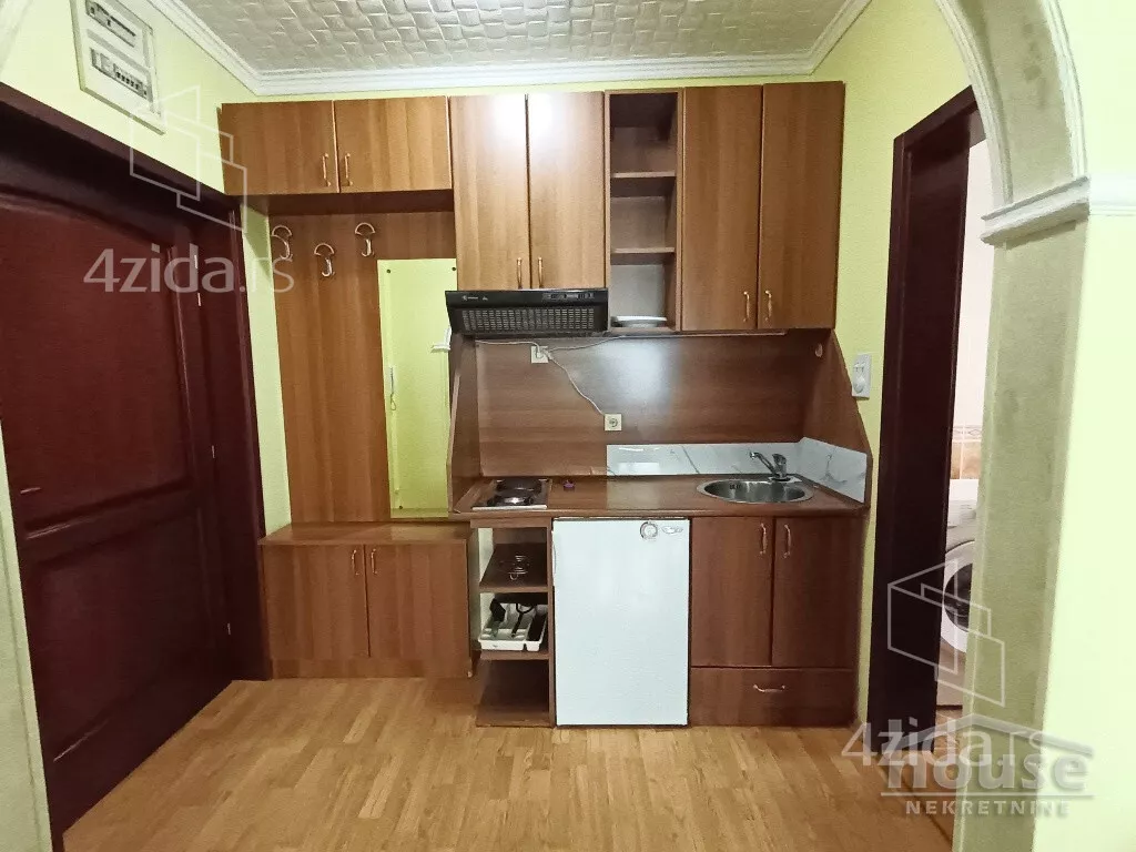 Garsonjera | 4zida