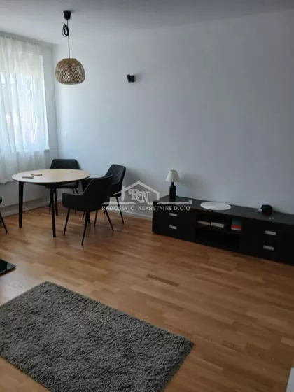 Braće Mihajlović Tripić | 4zida.rs