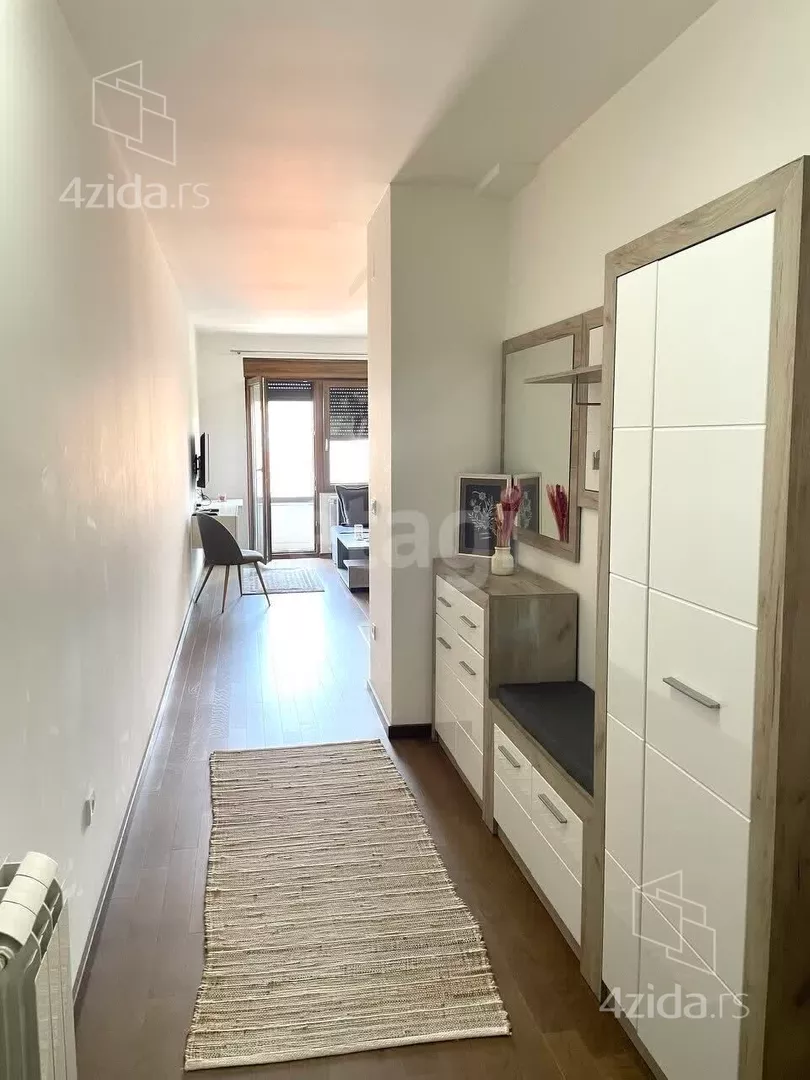 Garsonjera | 4zida