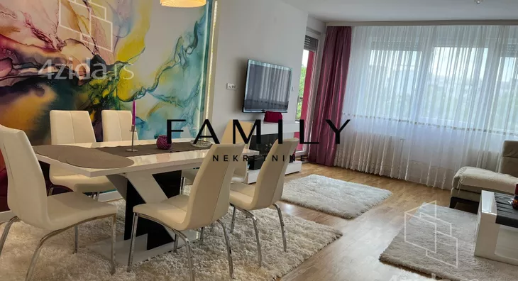 Četvoroiposoban stan | 4zida