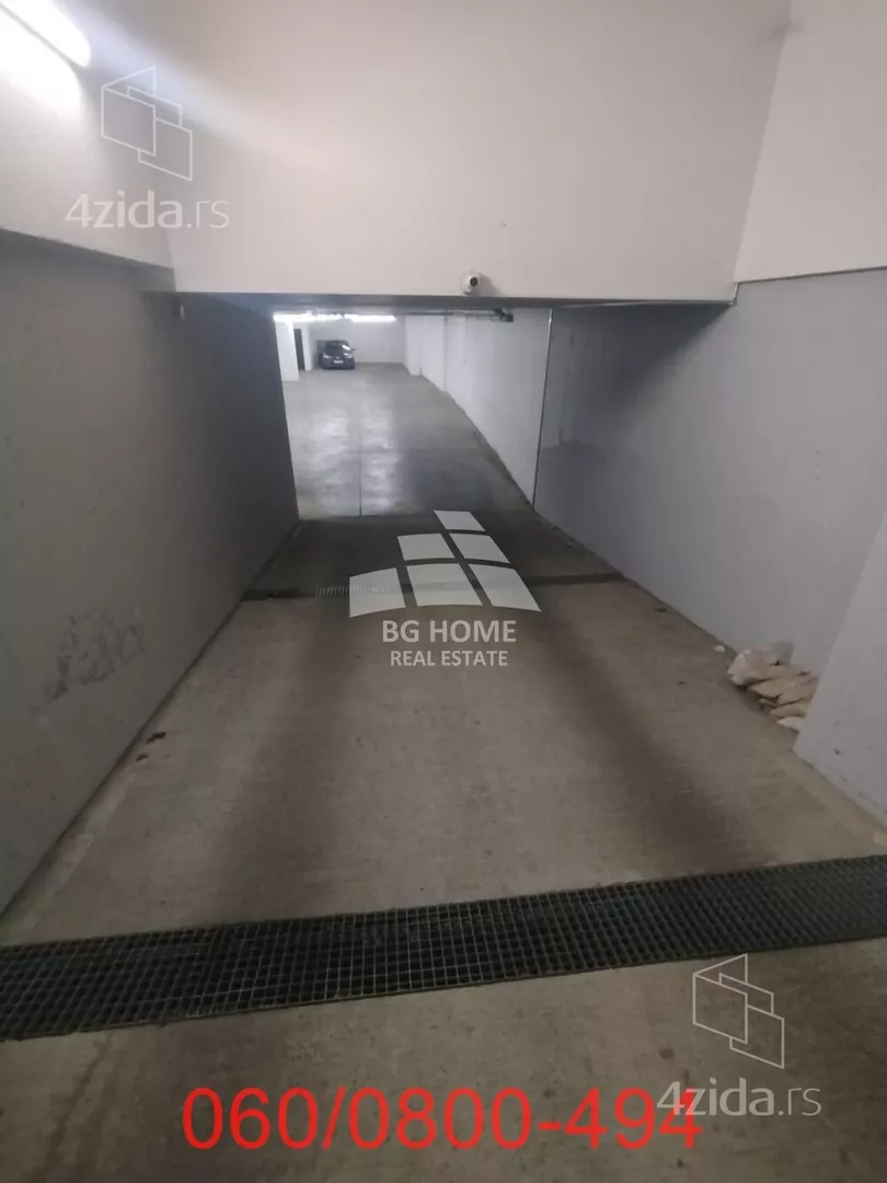 Garaža | 4zida