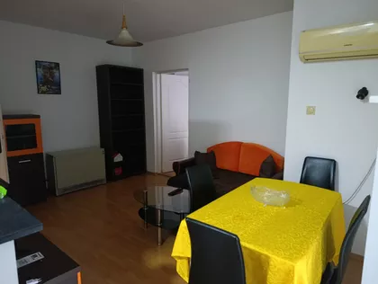 Učitelj Tasina 2 | 4zida.rs