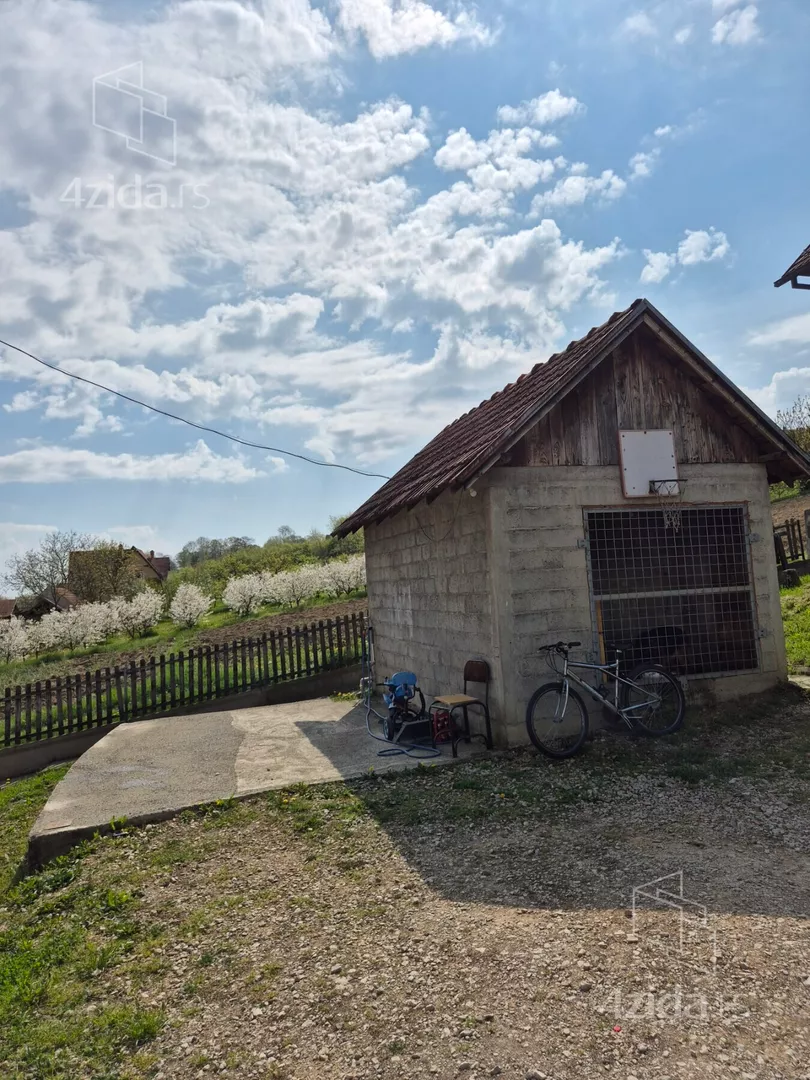 3-etažna kuća | 4zida