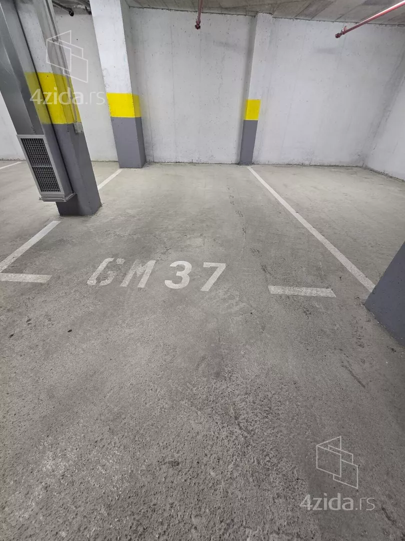 Parking | 4zida