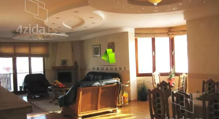 Kuća | 4zida
