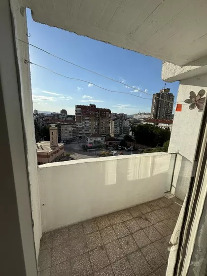 Gradska Bolnica | 4zida.rs