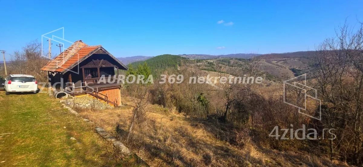 Plac | 4zida