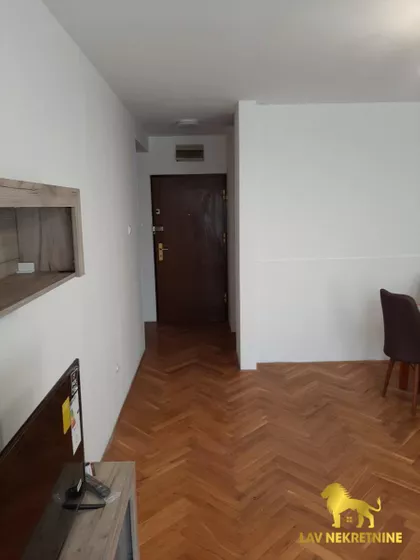 BULEVAR OSLOBOĐENJA | 4zida.rs