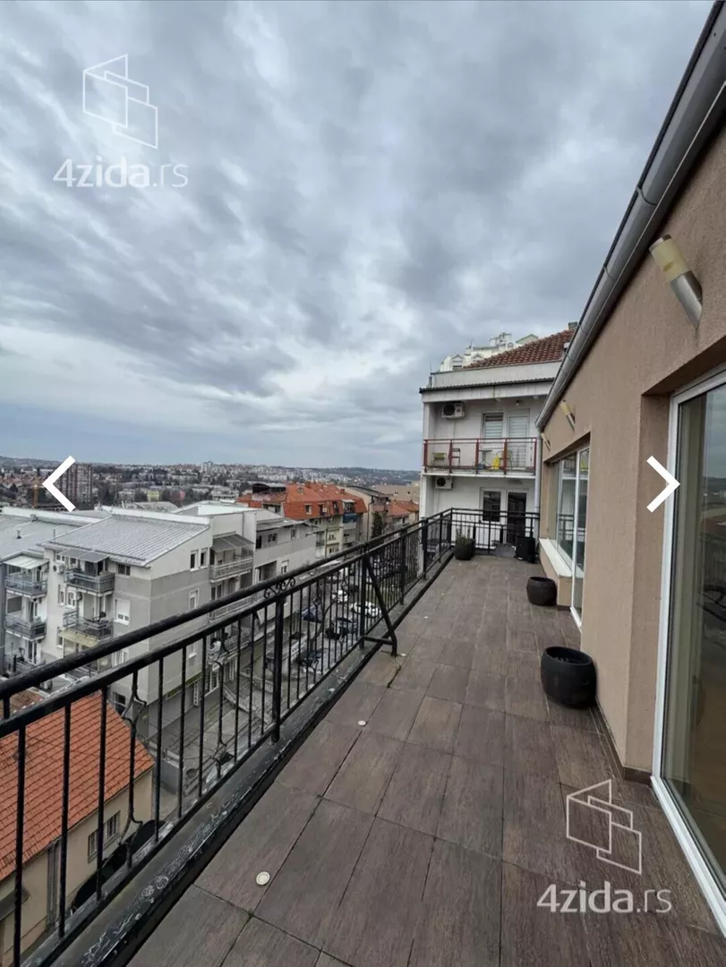 Petosoban stan | 4zida