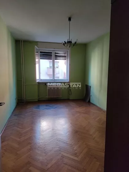 Sarajevska | 4zida.rs