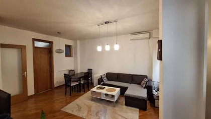 Jovana Cirilova | 4zida.rs