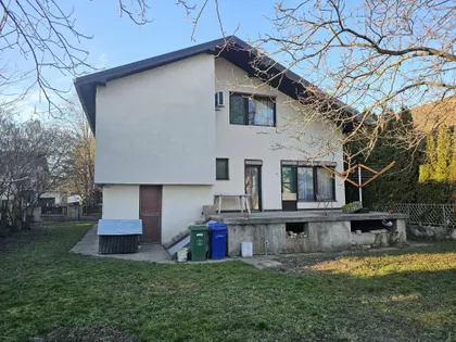 Mali Radanovac | 4zida.rs