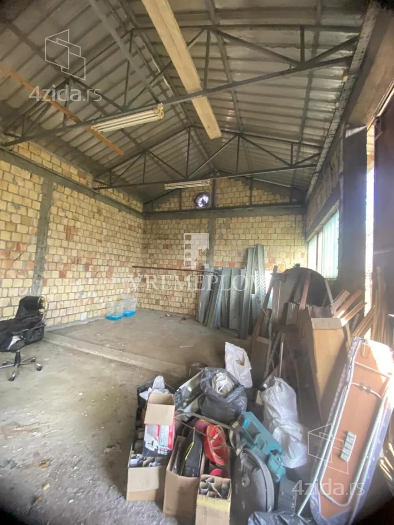 Poslovni prostor | 4zida