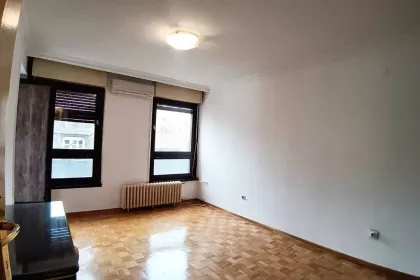 Golsvordijeva bb | 4zida.rs