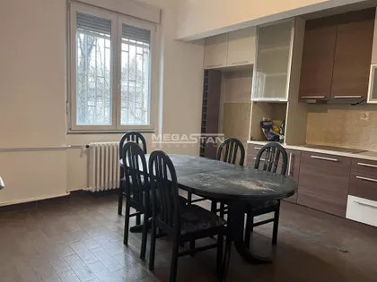 Ustanička | 4zida.rs