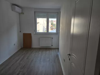 Mičurinova 30 | 4zida.rs