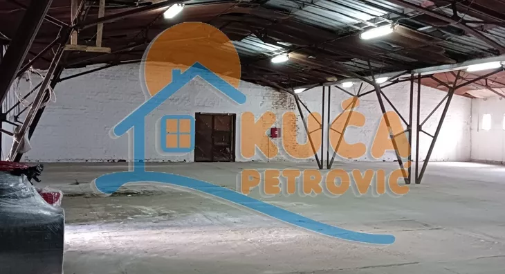 Lokal | 4zida