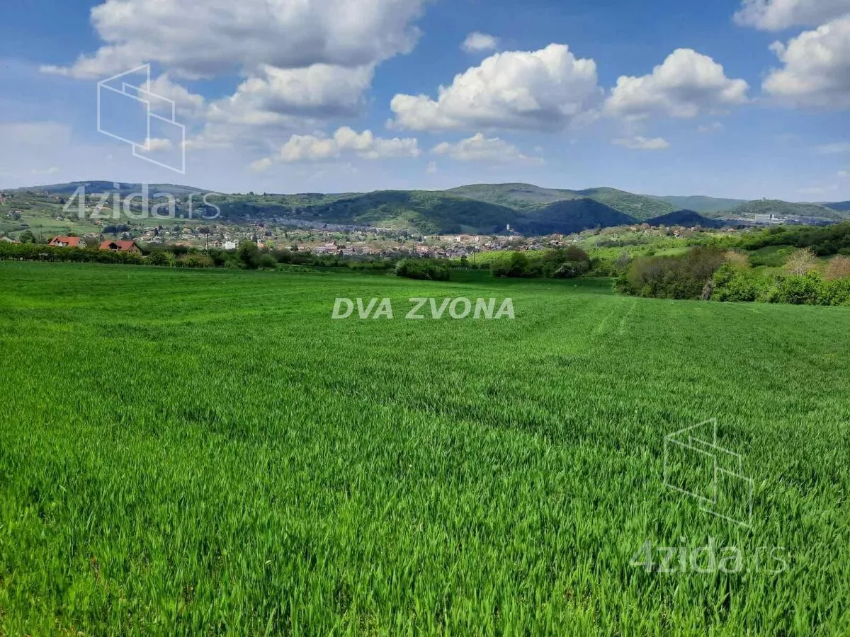 Plac | 4zida