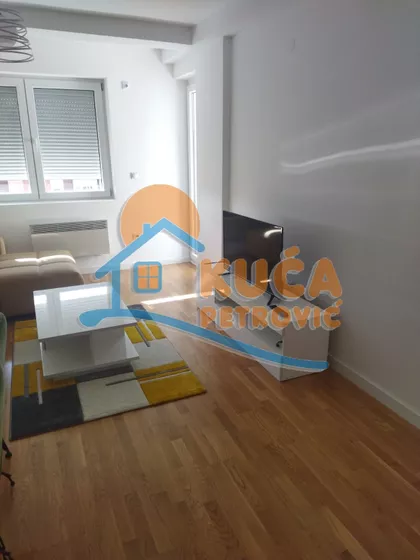 Studenička | 4zida.rs