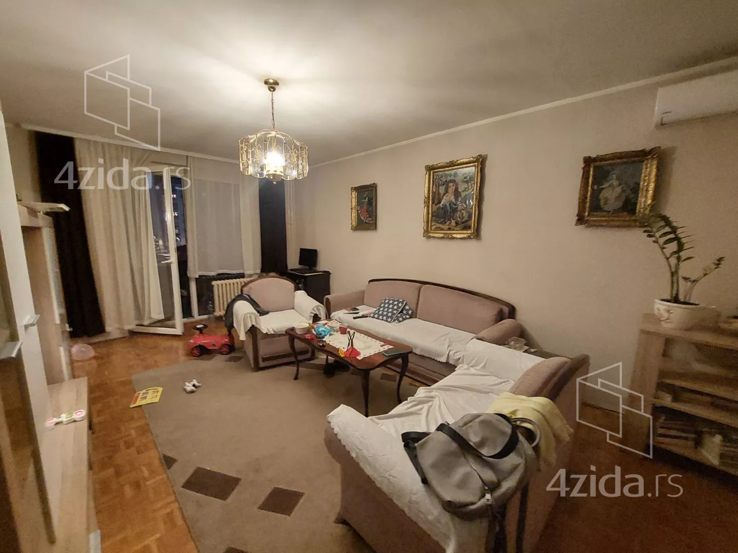 Četvorosoban stan | 4zida