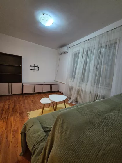 Stojana Novakovića | 4zida.rs