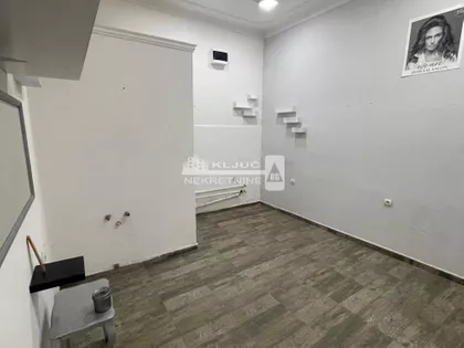 Bulevar Nikole Tesle | 4zida.rs