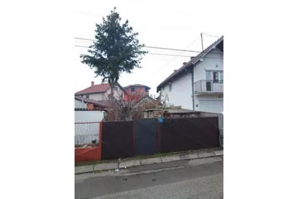 Crveni Krst | 4zida.rs