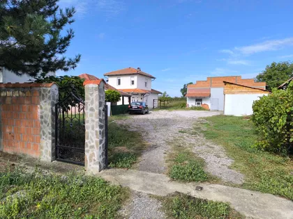 Karlovčić | 4zida.rs