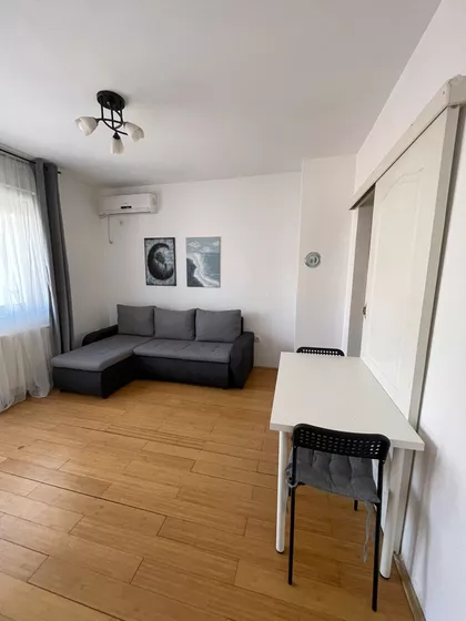 Janka Čmelika 29B | 4zida.rs