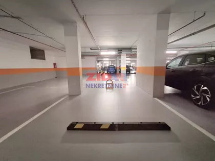 Tošin Bunar | 4zida.rs