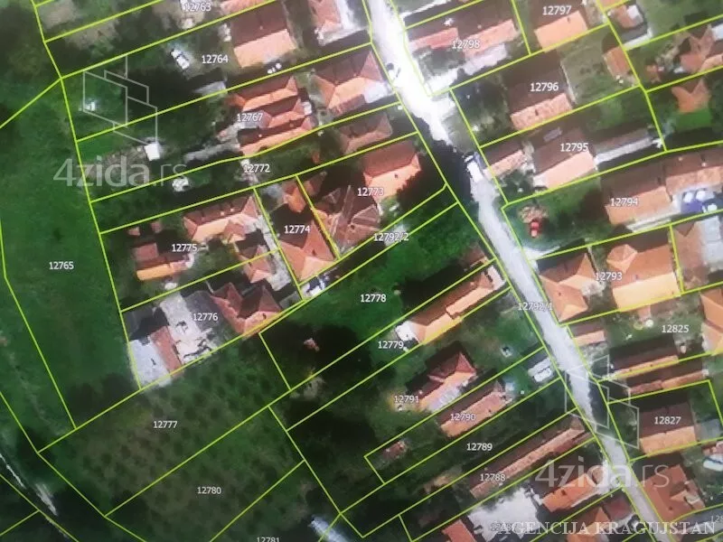 Građevinsko zemljište | 4zida