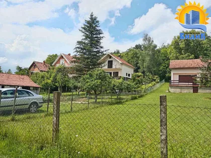 Mali Požarevac | 4zida.rs