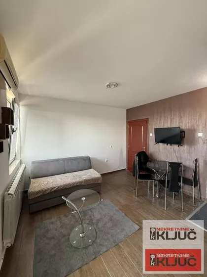 Bulevar Oslobođenja | 4zida.rs