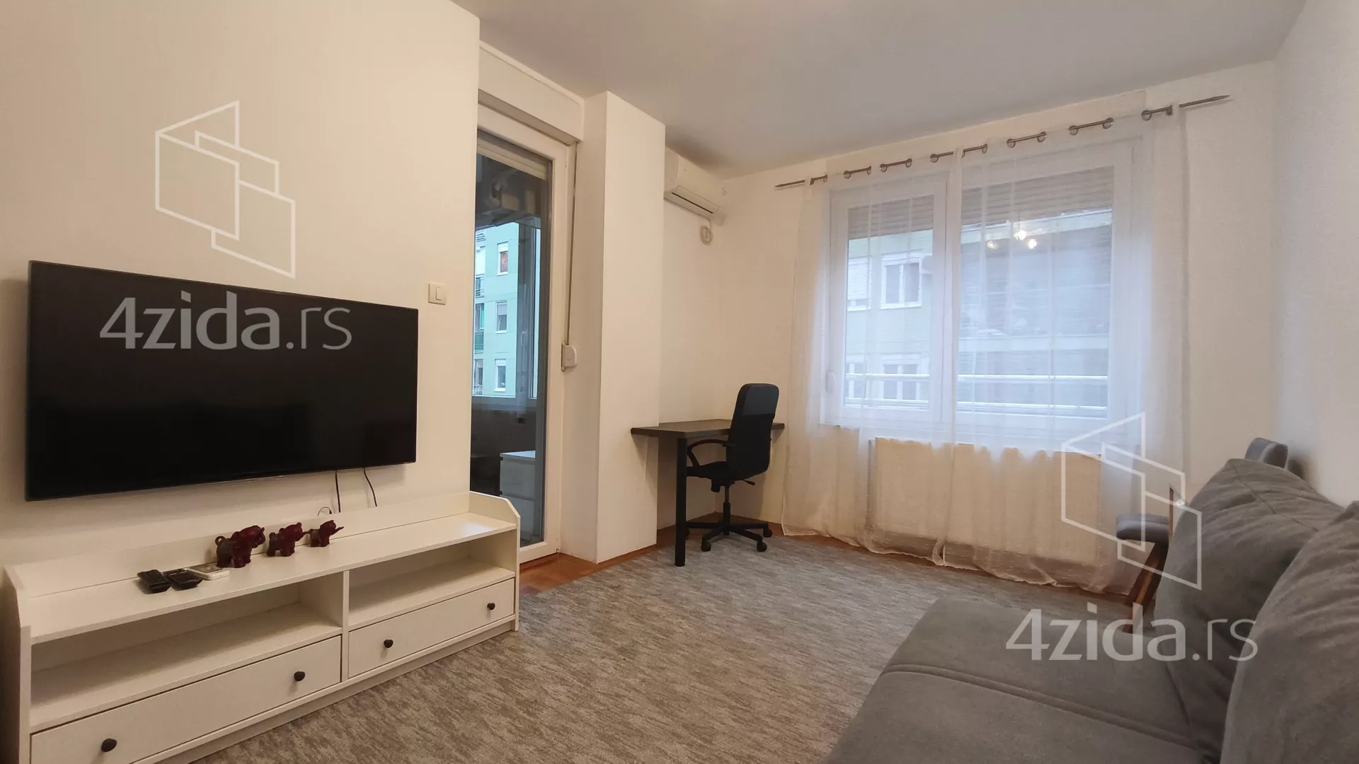 Dvoiposoban stan | 4zida