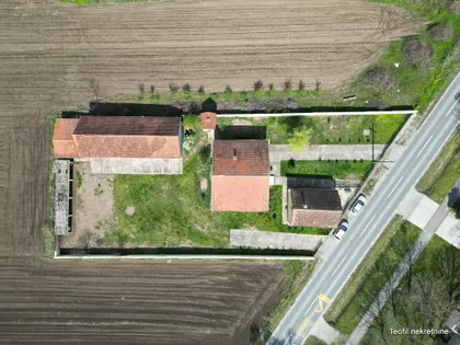 U blizini Belegiš vile | 4zida.rs