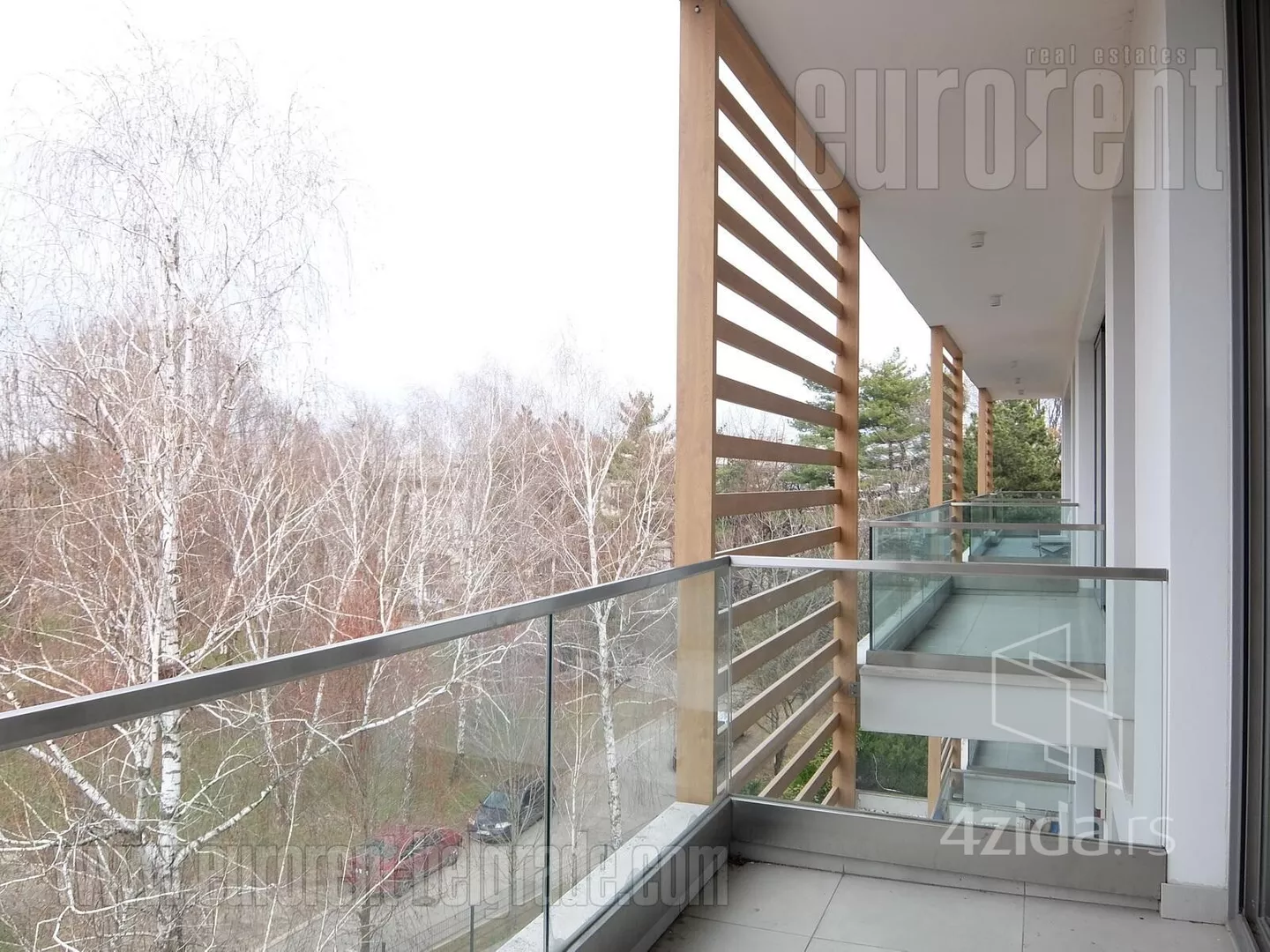 Petosoban stan | 4zida