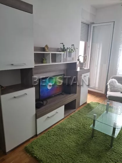 Rada Koncara | 4zida.rs
