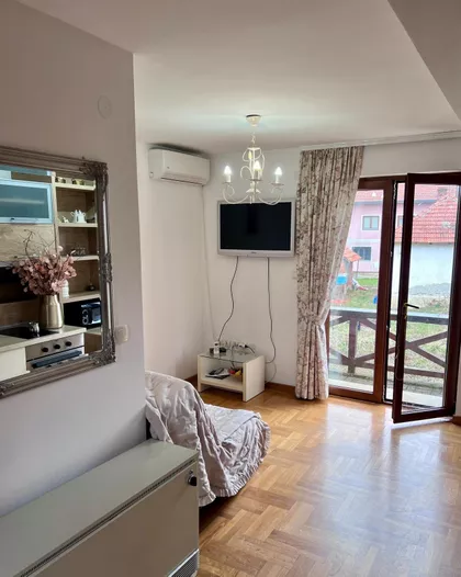 Jefimijina 19 | 4zida.rs