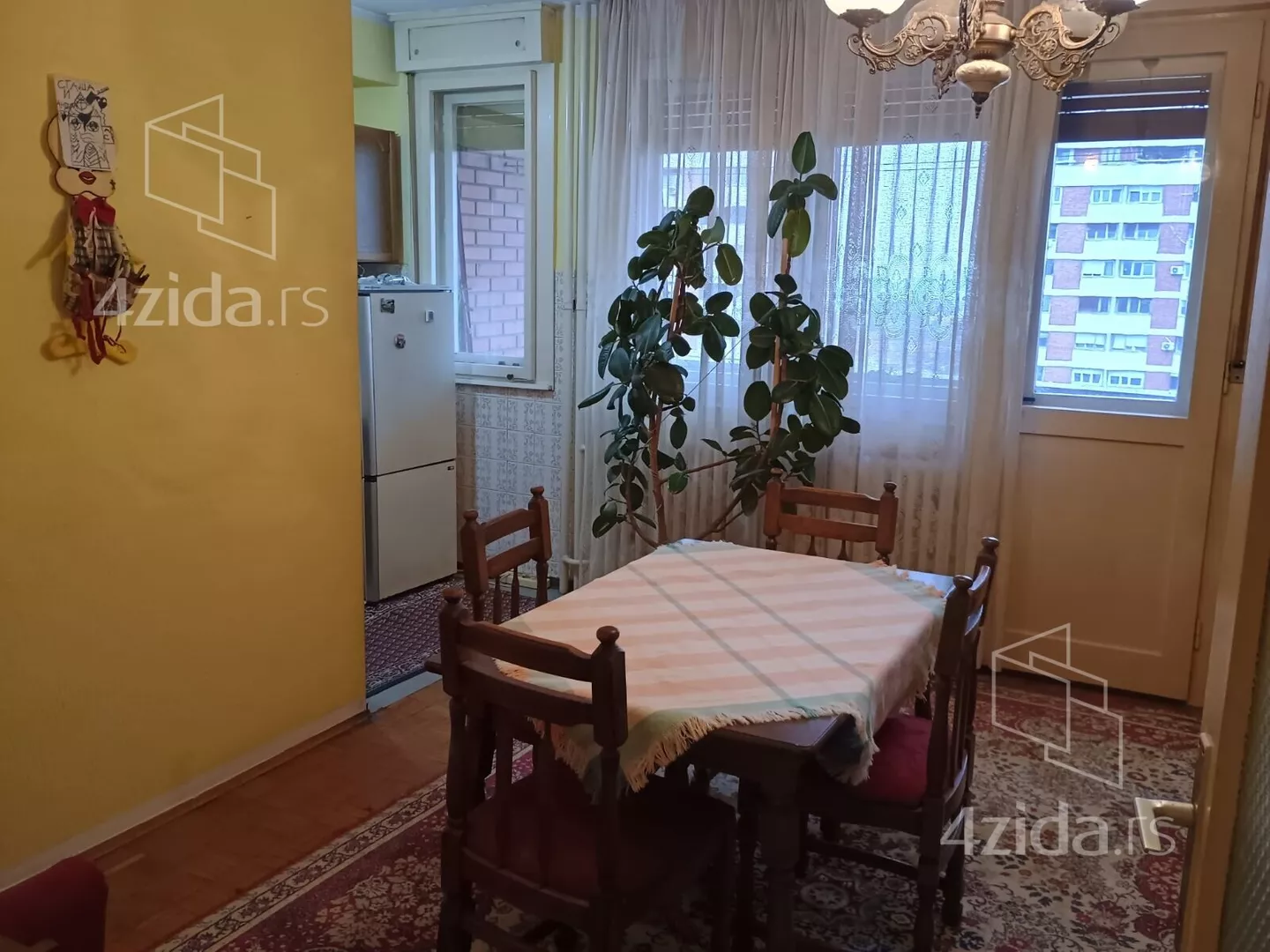 Jednoiposoban stan | 4zida