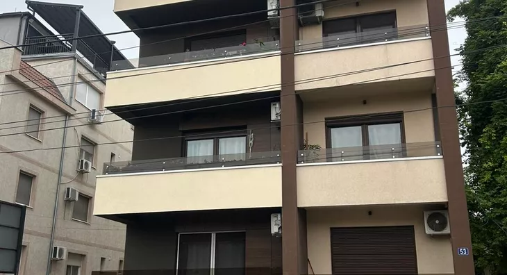 Garsonjera | 4zida