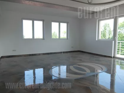 ZEMUN GRMEČ | 4zida.rs