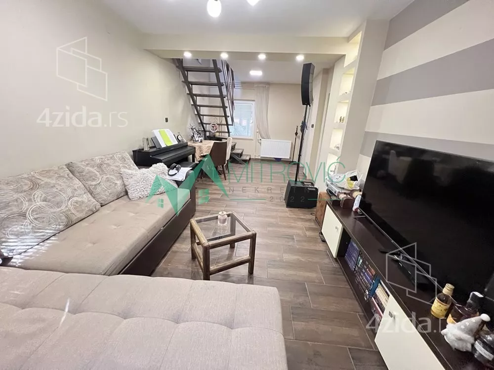 Kuća | 4zida