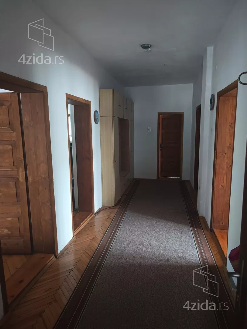 4-etažna kuća | 4zida