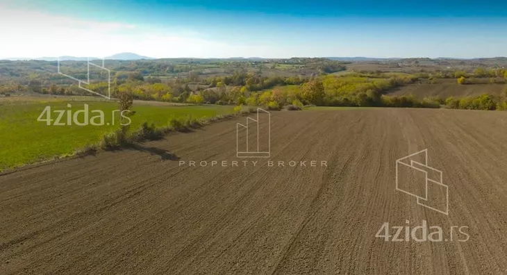 Građevinsko zemljište | 4zida