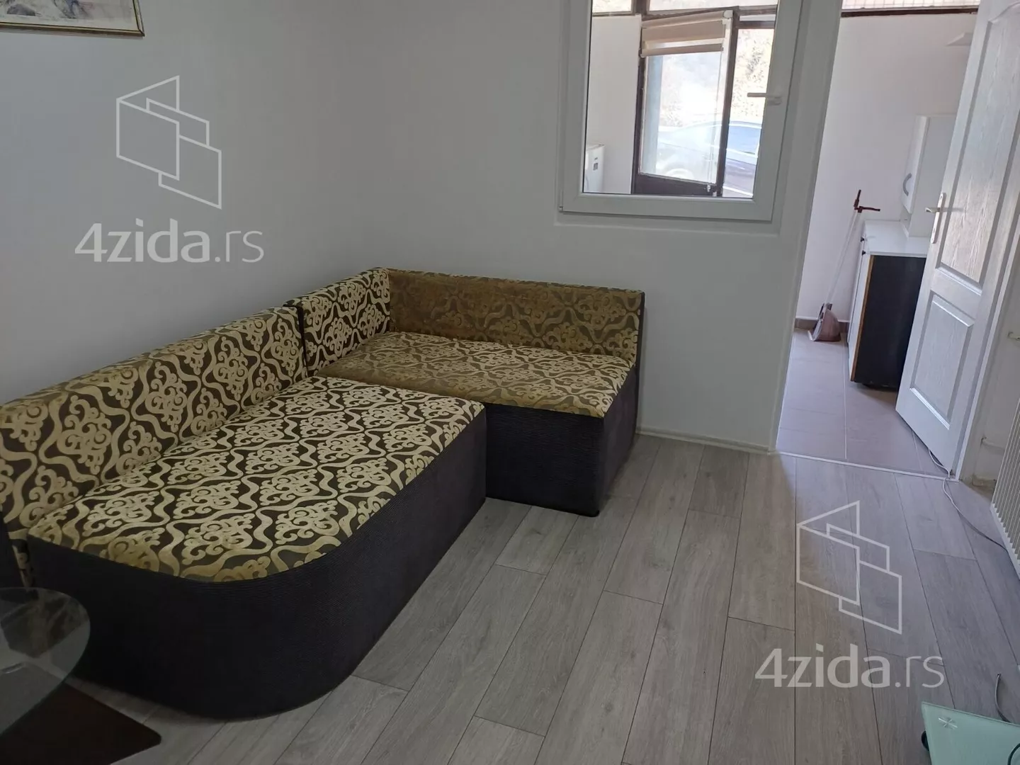Garsonjera | 4zida