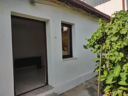 Paunova 12B | 4zida.rs