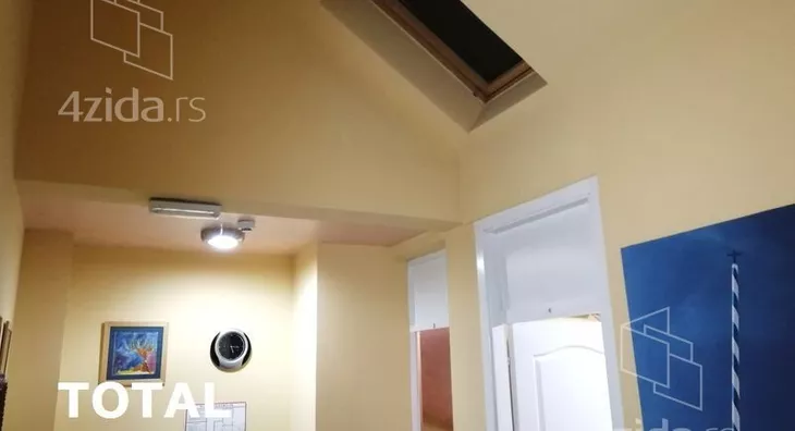 Četvoroiposoban stan | 4zida