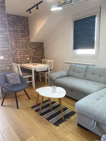 Lekino Brdo | 4zida.rs