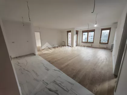 Smolućska | 4zida.rs