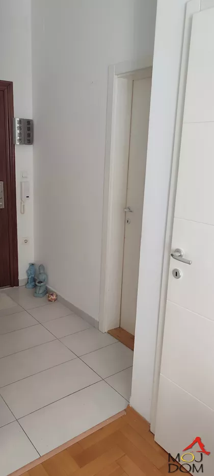 Bulevar Patrijarha Pavla (Somborski Bulevar) | 4zida.rs